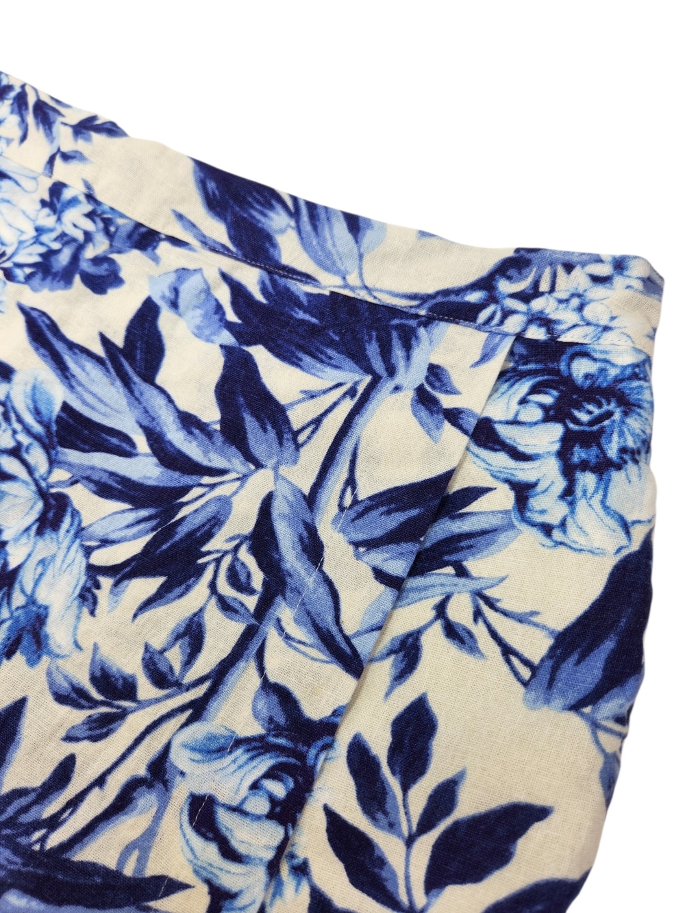 Ellen Tracy Blue Floral Wrap Skort Large Pockets Elastic Waistband Linen Blend - Picture 2 of 14
